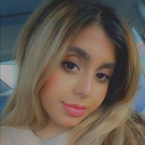 Meet your Posher, Zuhrah